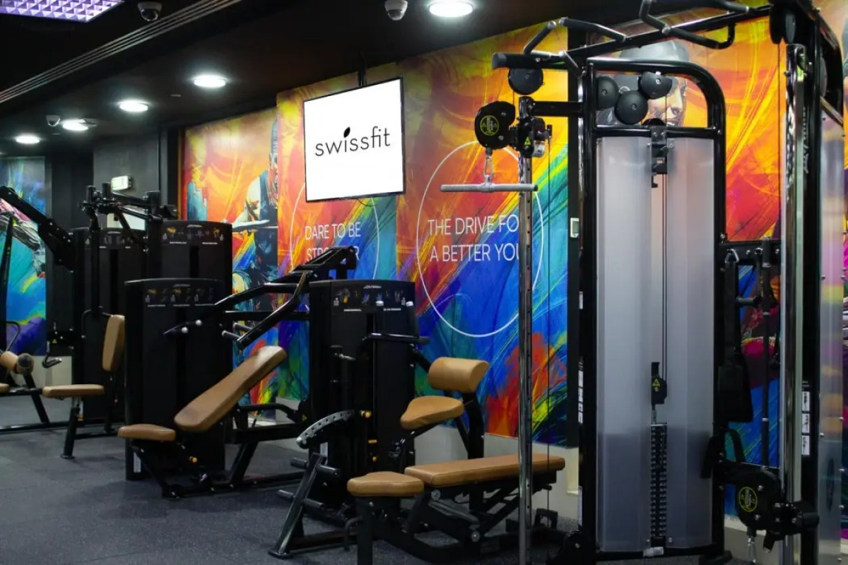 Отель Swissotel Al Murooj Dubai