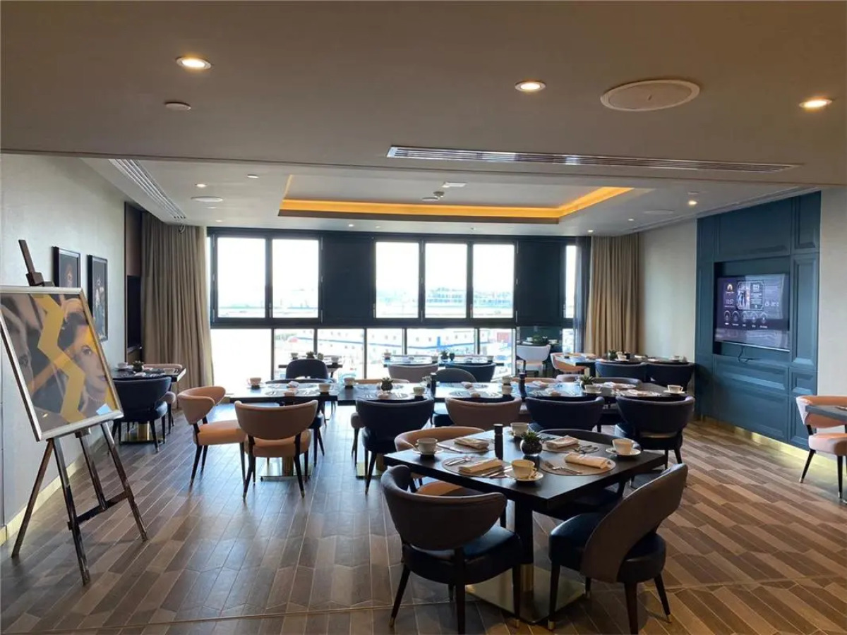 Paramount Hotel Dubai