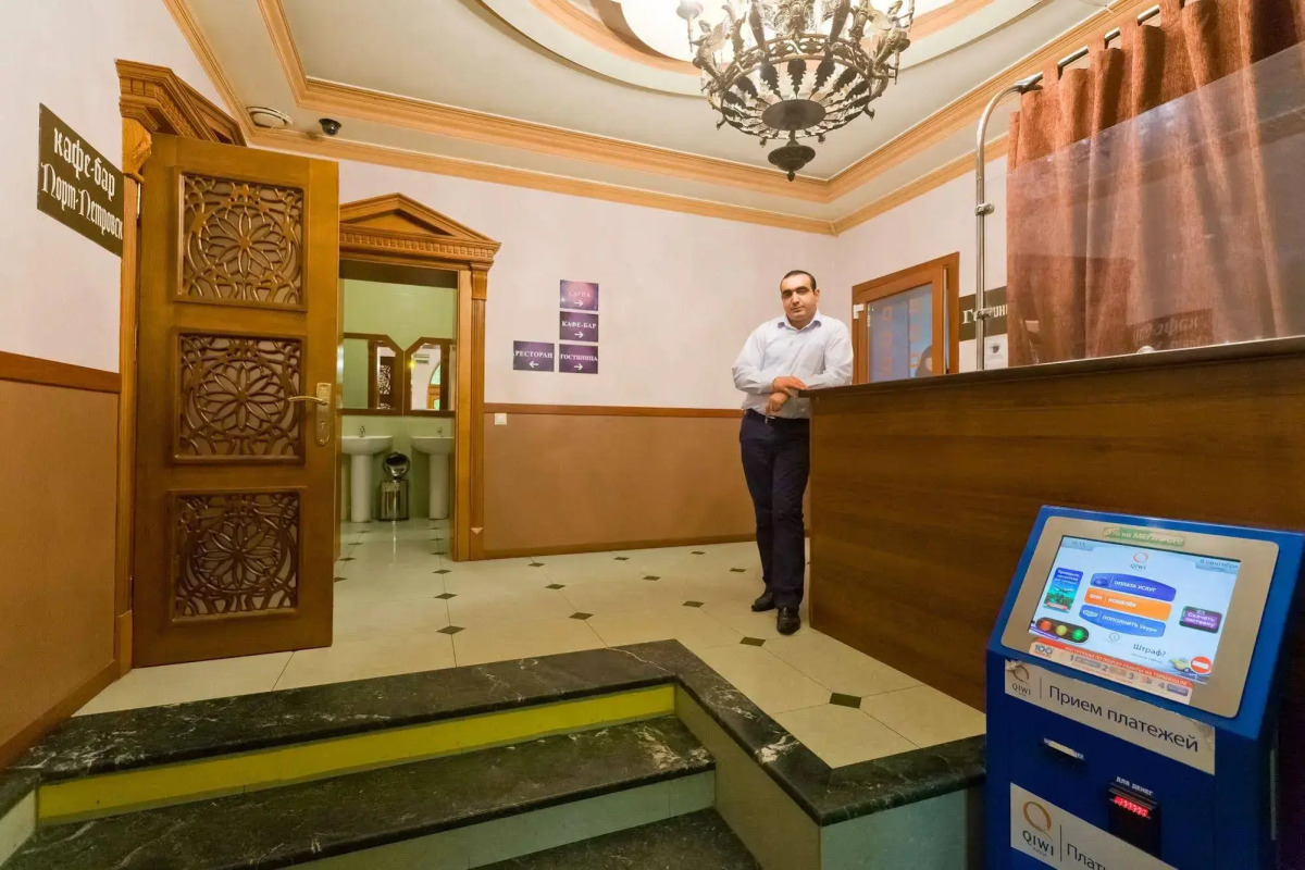 Парк-Отель Май