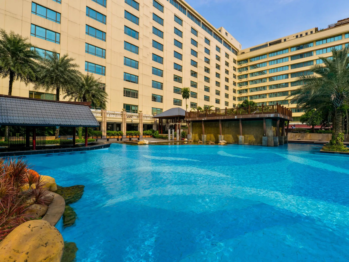 Dong Fang Hotel Guangzhou