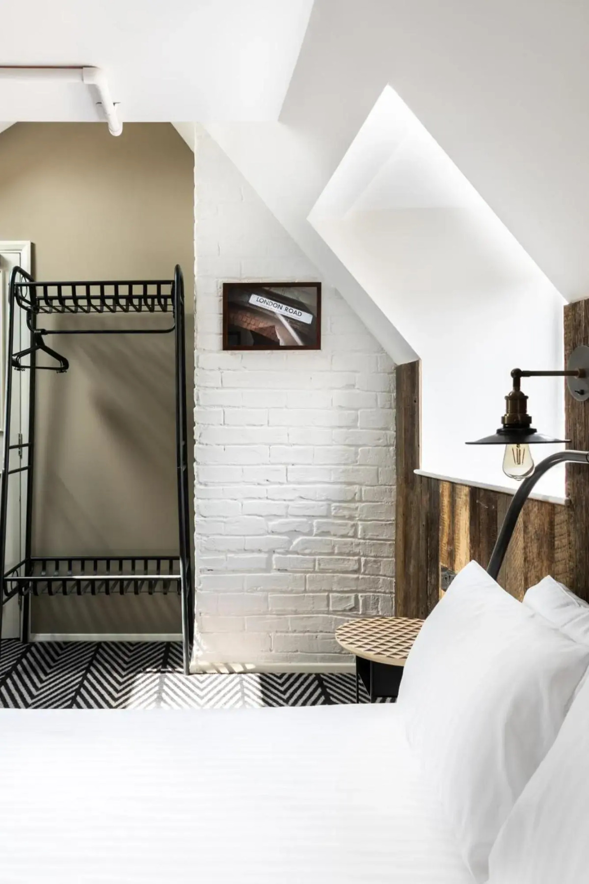 Publove The Rose & Crown