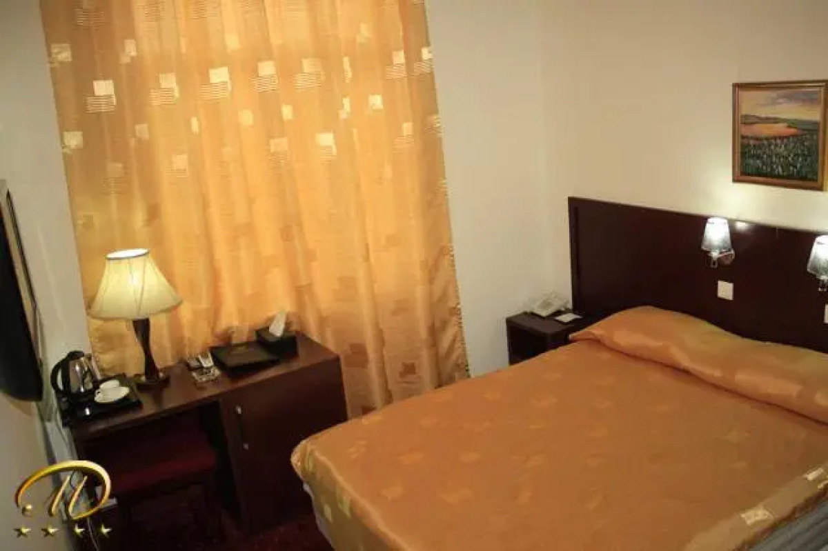 Majestic Palace (Маджестик Палас)