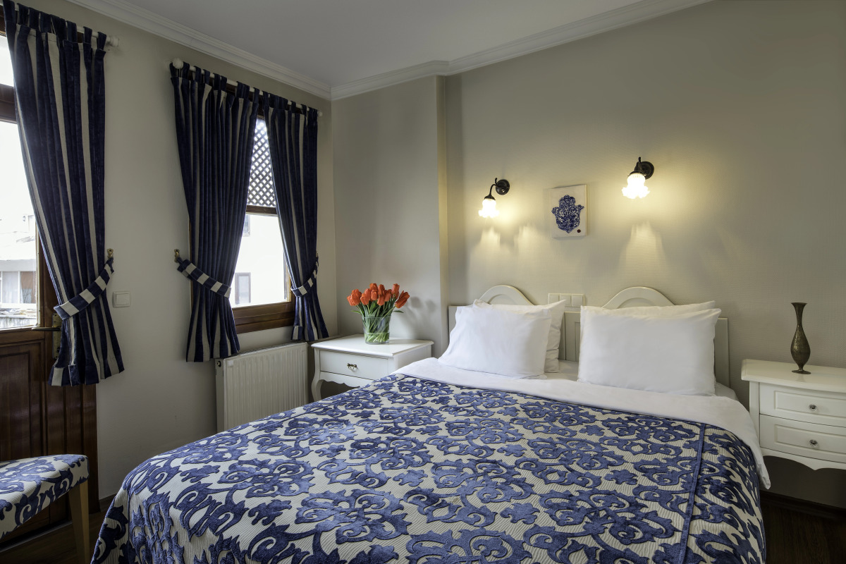 Hotel Sari Konak