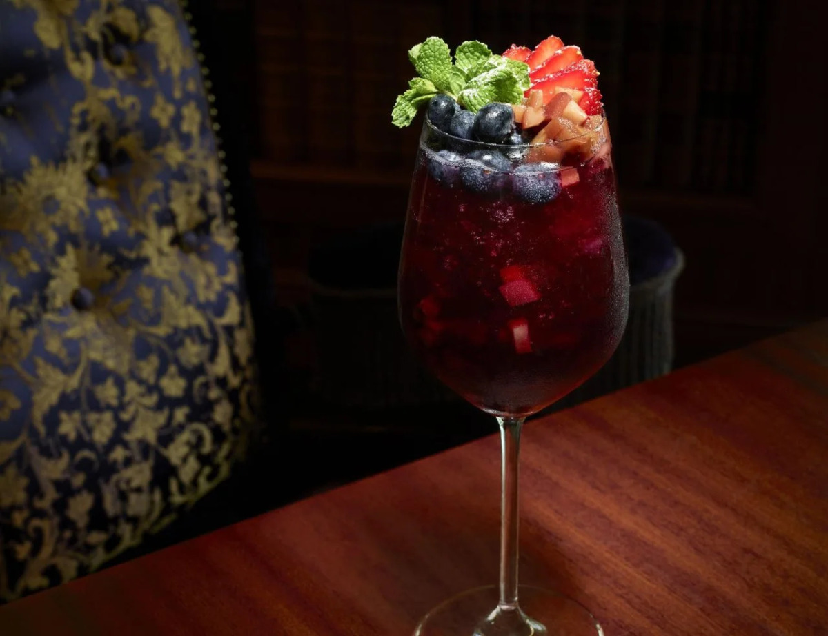 Maxwell Reserve Singapore, Autograph Collection