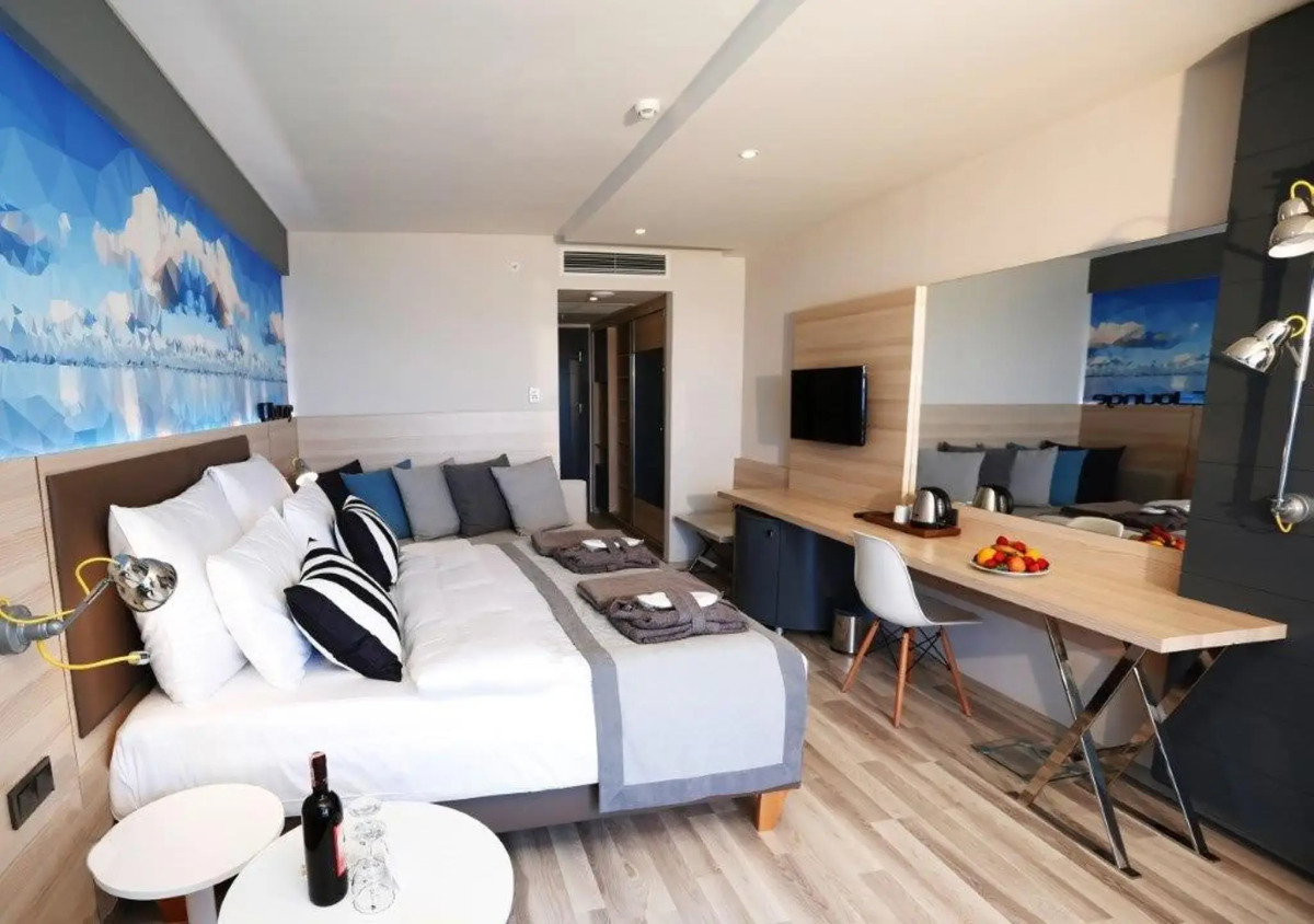 Sunprime C-Lounge Hotel - Adults Only