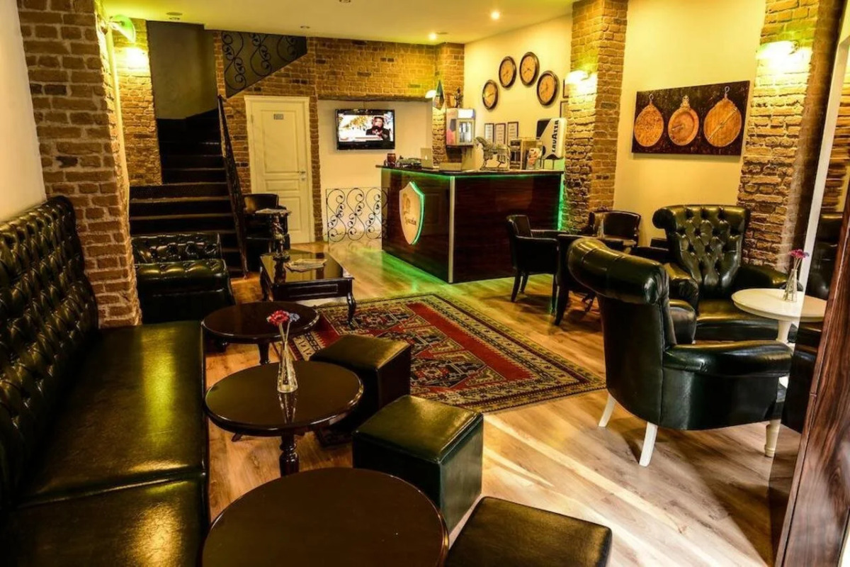 Kupa Pension Old City