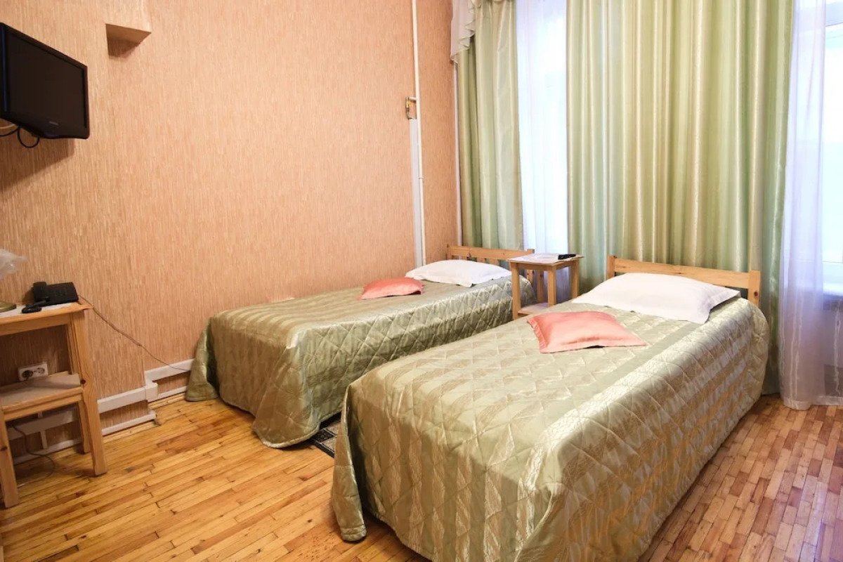 Лебедушка на Кузнечном