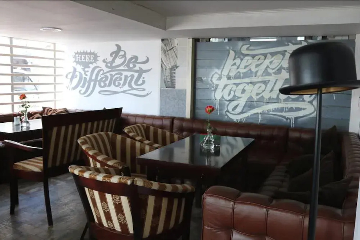 Отель Laza Hall