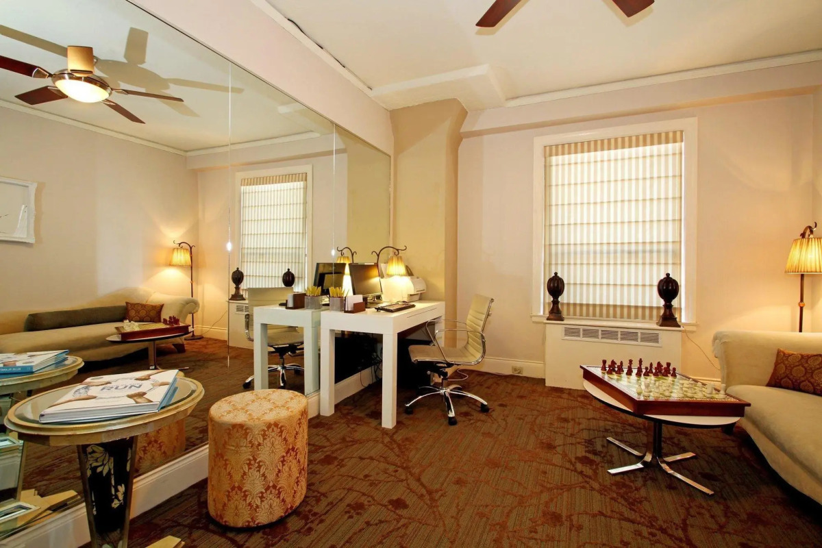 Kensington Park Hotel