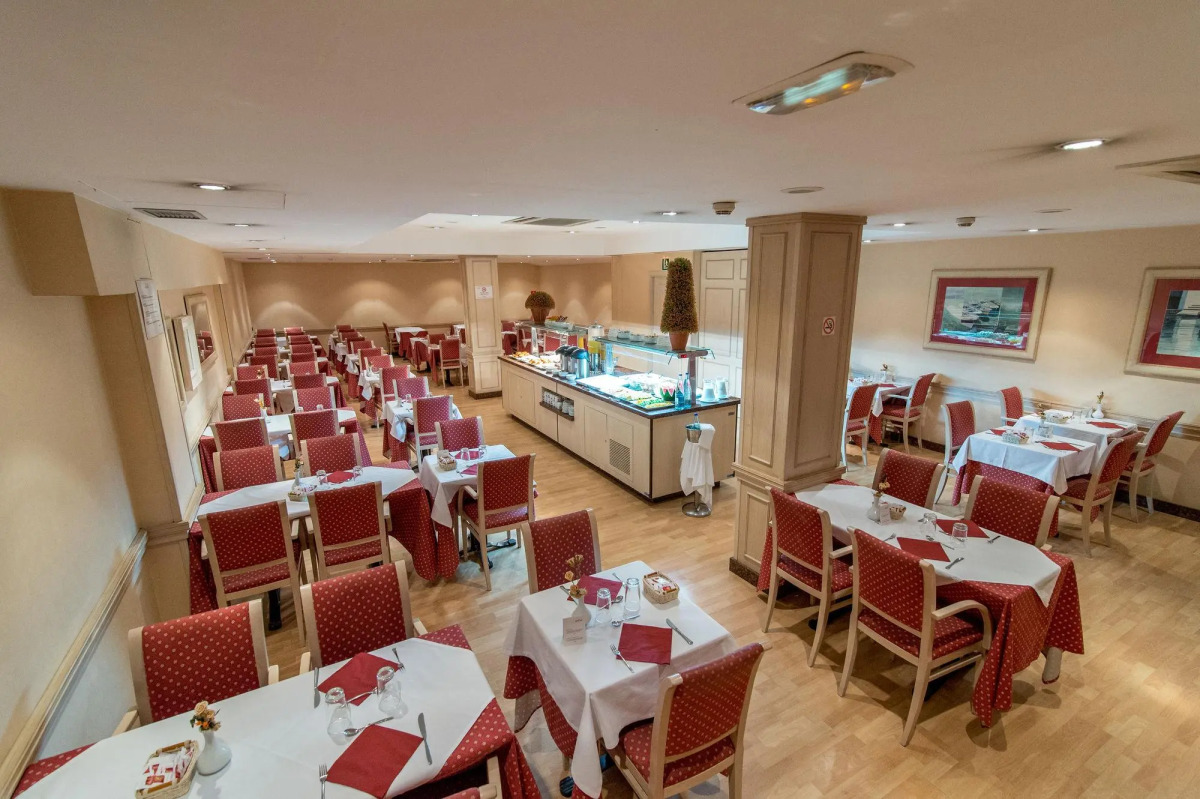 Отель Sunotel Junior