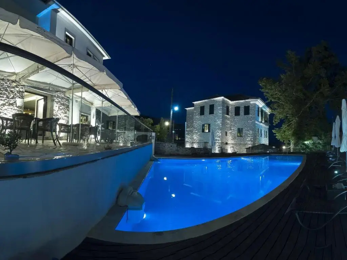 Despotiko Hotel