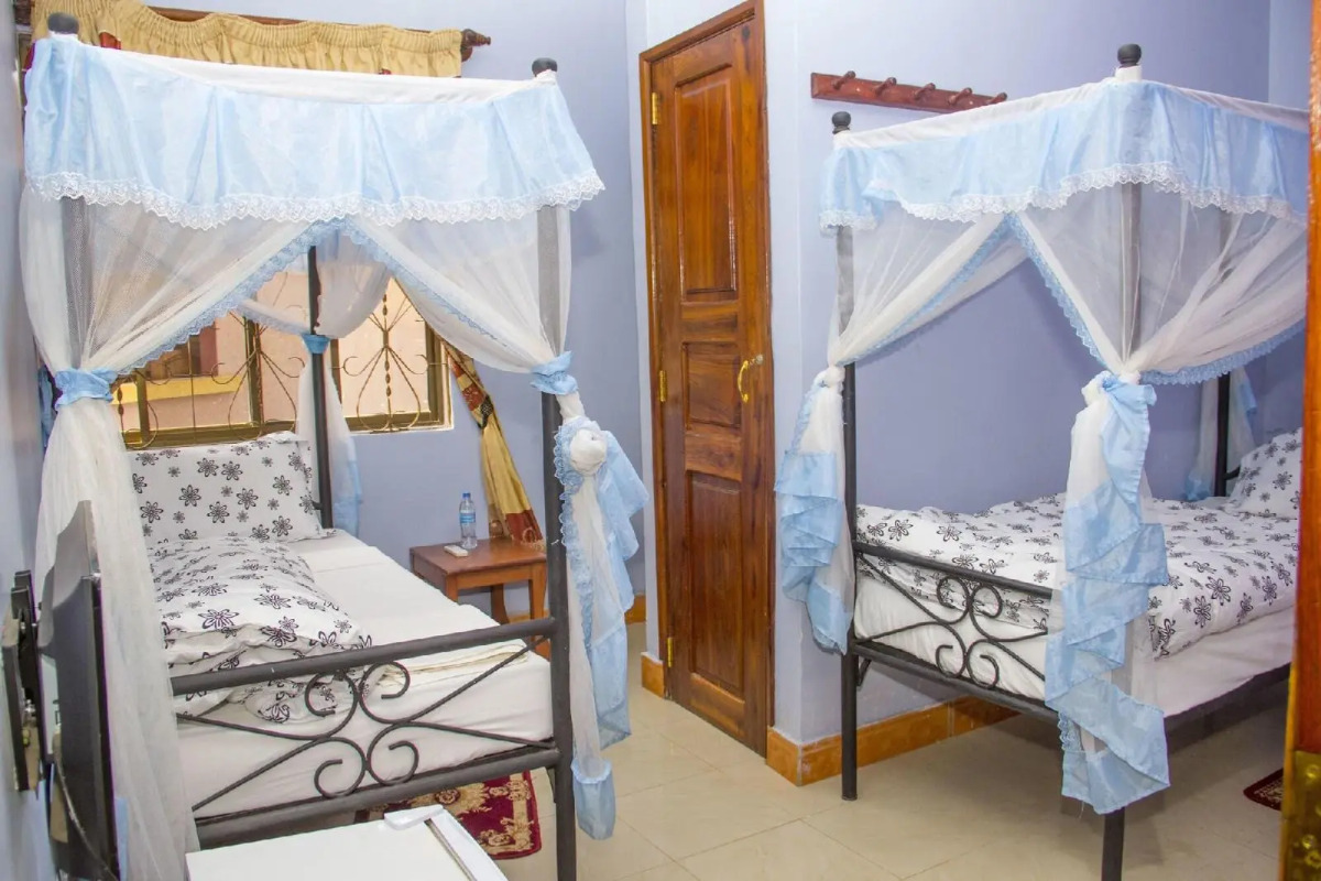 Arusha Giraffe Lodge