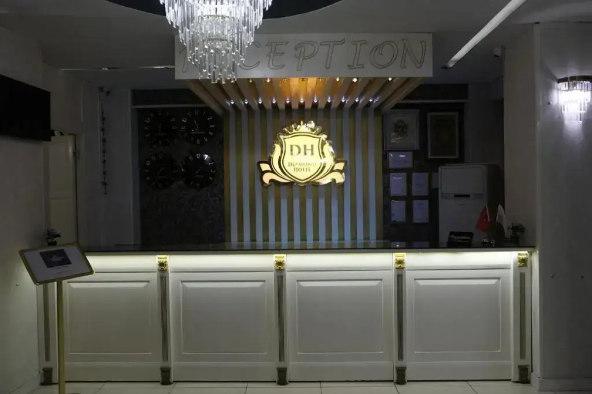 Grand Diamond Hotel