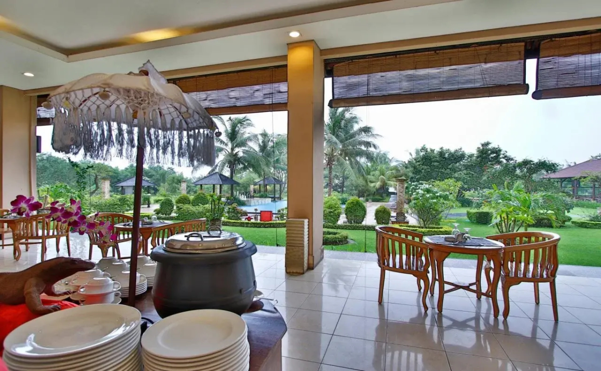 The Jayakarta Suite Komodo Flores