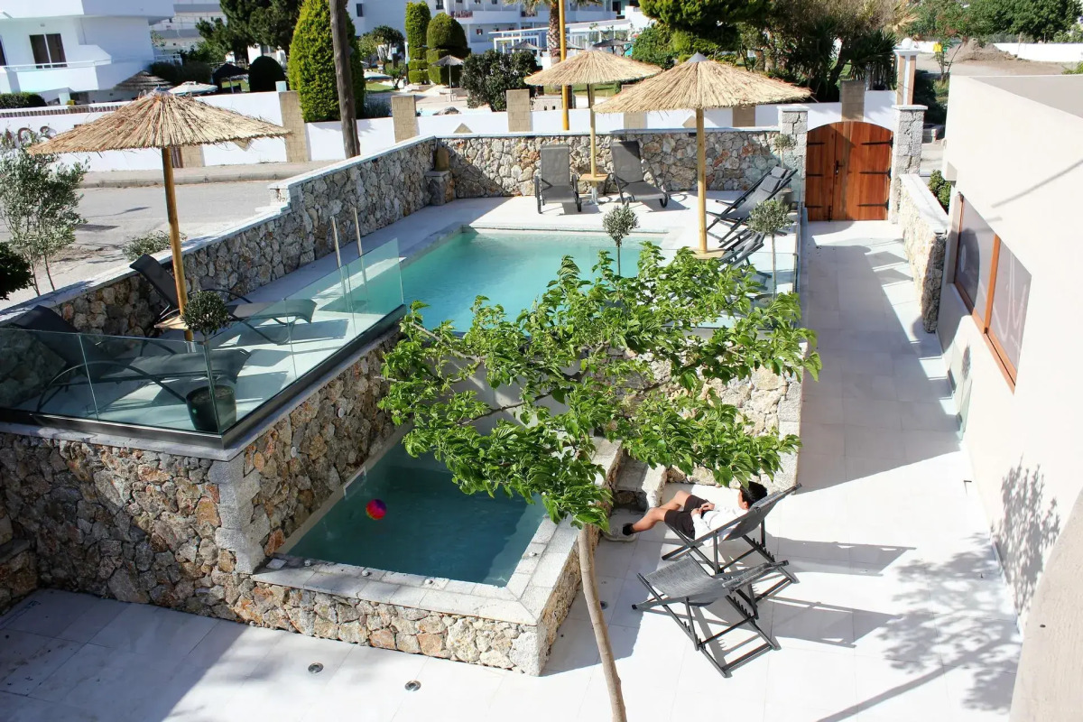 John & Mary's Studios