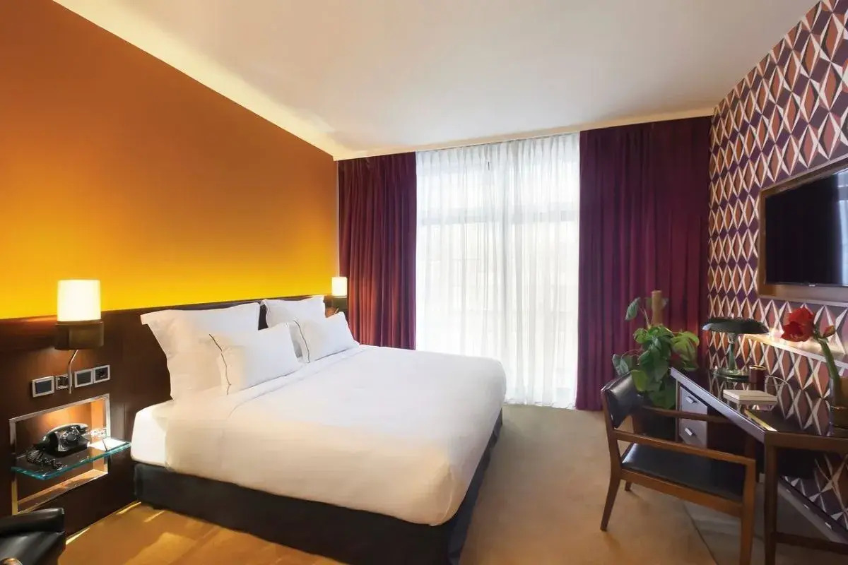 Отель Brown Acropol