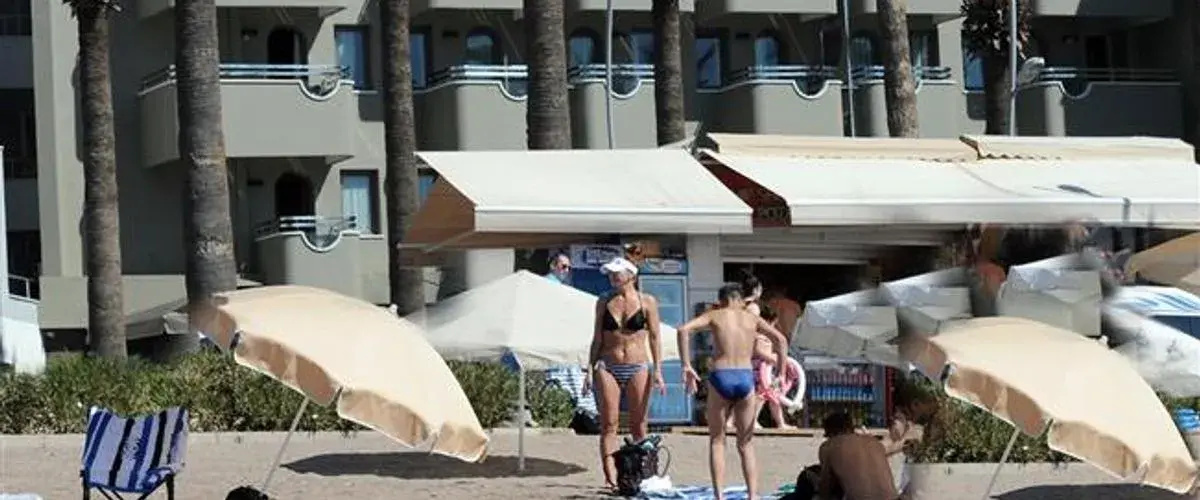 Candan City Beach