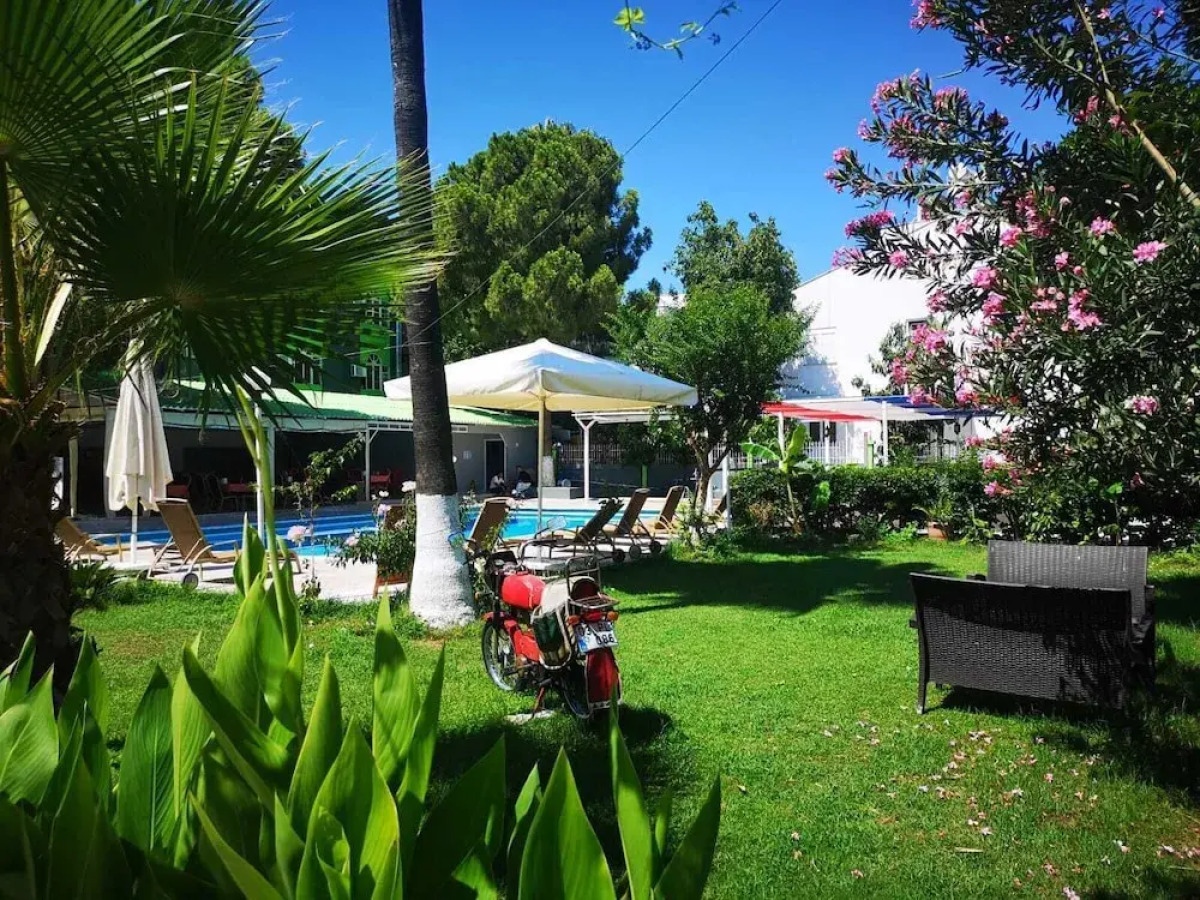 Отель Anita Kemer Noch