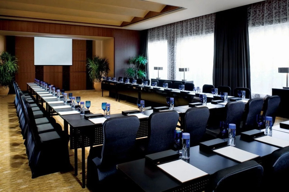 Отель The Ritz-Carlton Sanya Yalong Bay