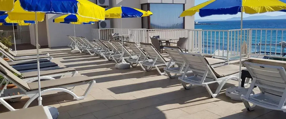 Ladies Beach Suit Otel