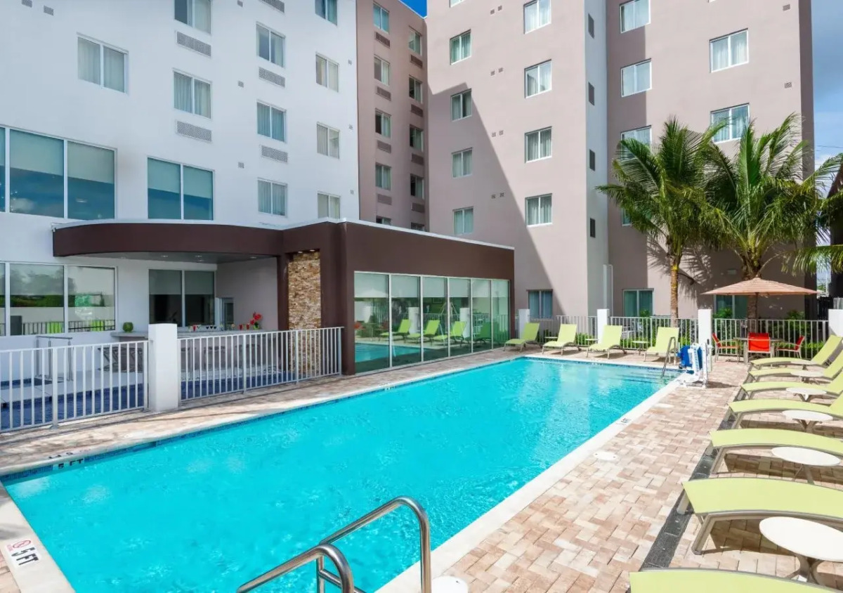 Staybridge Suites Miami International Airport by IHG
