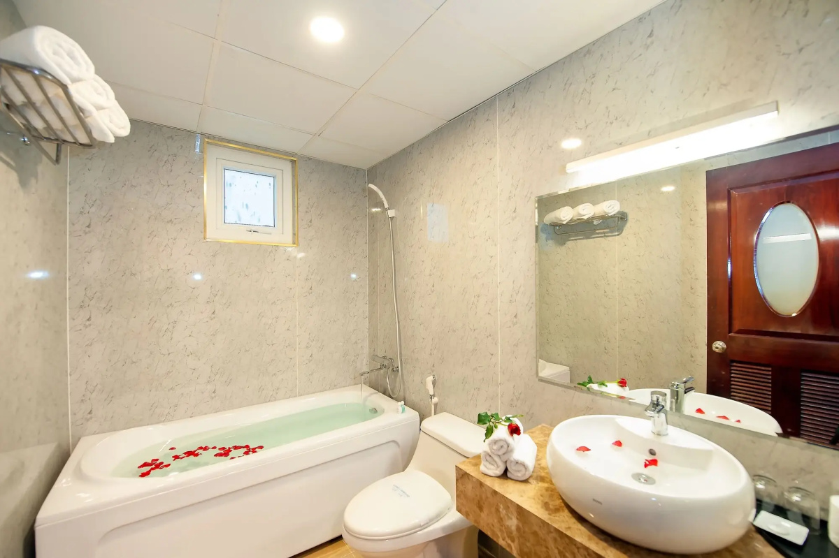 Eden Garden Hotel