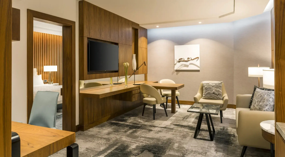 Le Meridien Dubai Hotel & Conference Centre