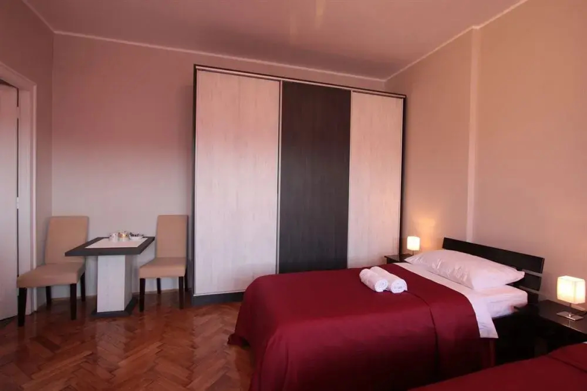 Selection Apartments & Rooms