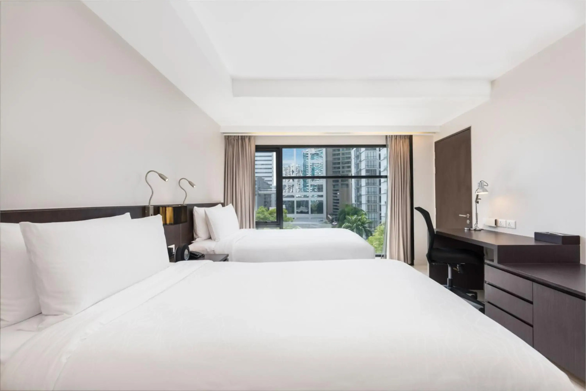 Отель Maitria Sukhumvit 18 Bangkok – A Chatrium Collection