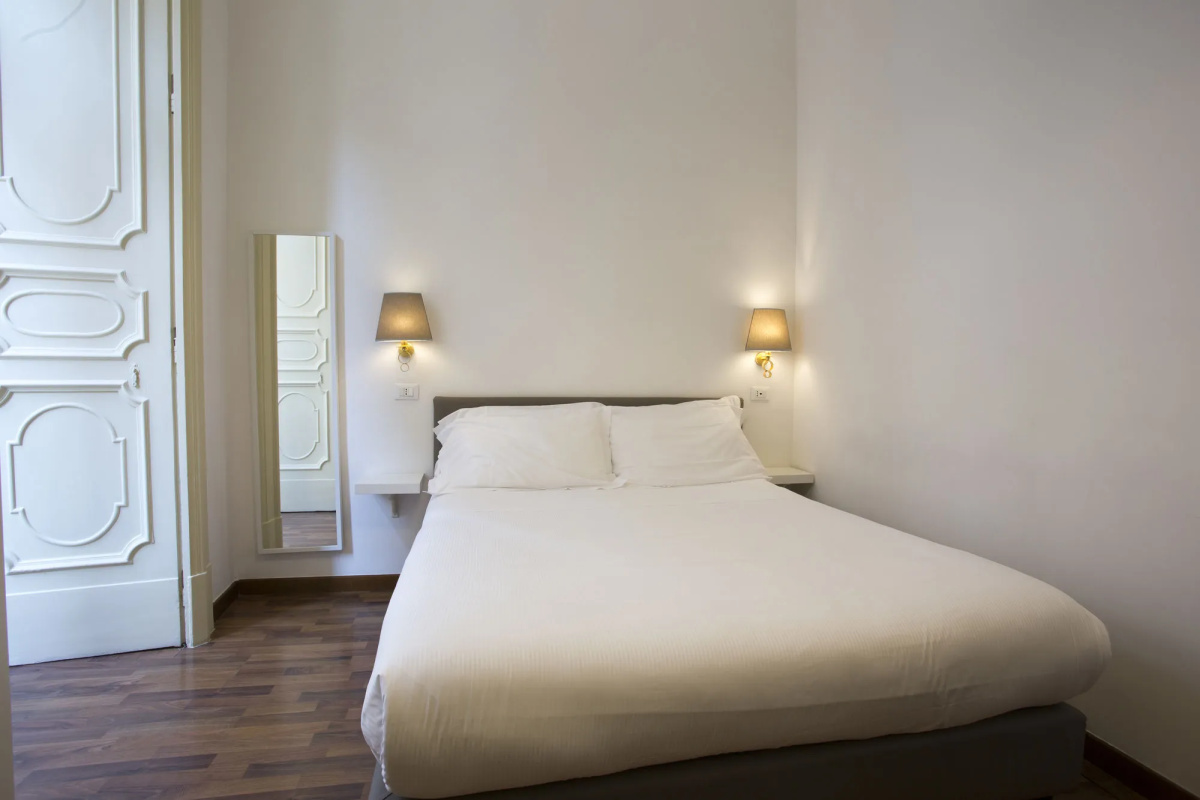 Napoli Class Luxury Rooms & Suites