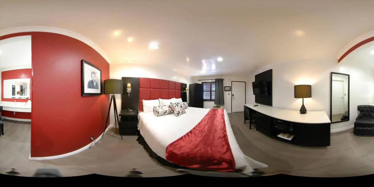Legend Hotel Hollywood