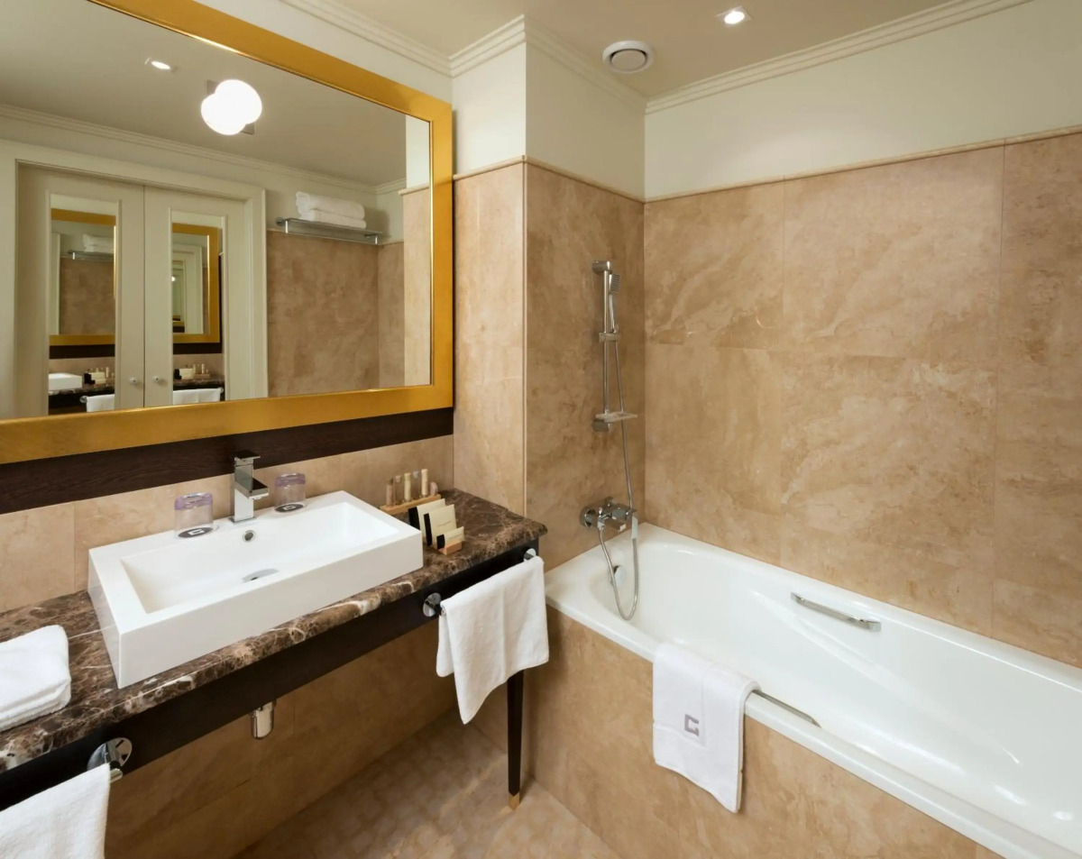 Grandezza Hotel Luxury Palace