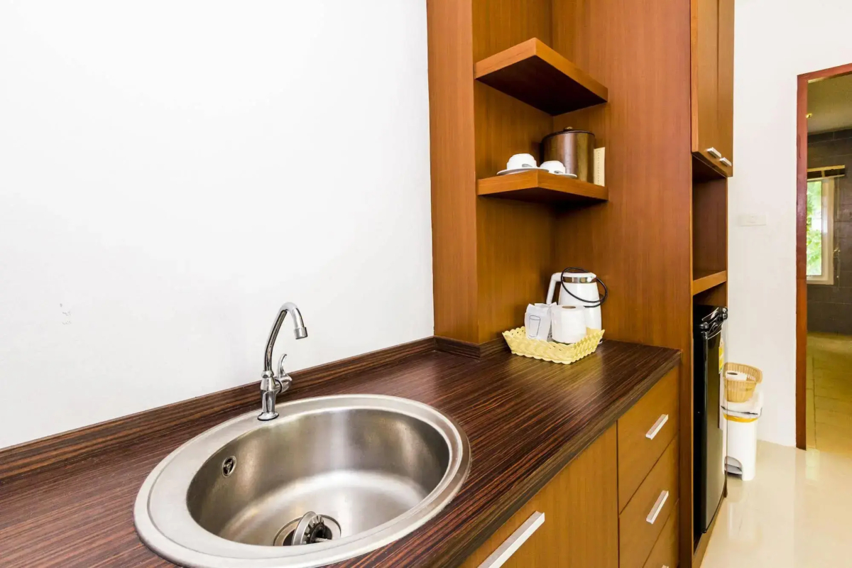 Baan Lukkan Patong Resort