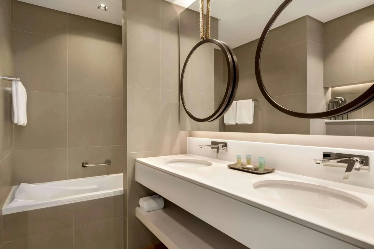Mercure Dubai Gold District