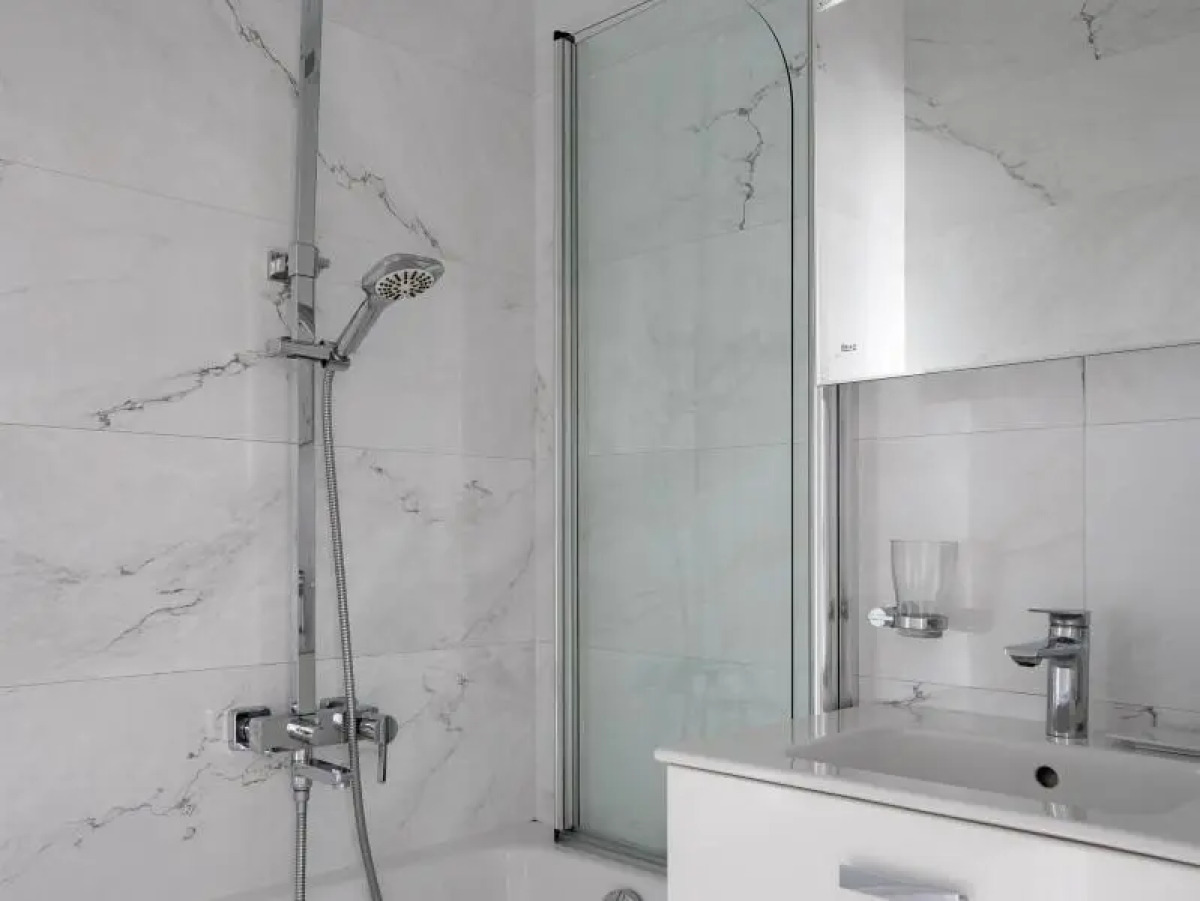 APARTURA (АПАРТУРА) на проспекте Московский 73 корпус 5