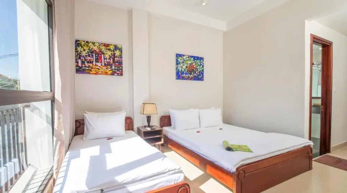 Backhome Hotel - Hostel