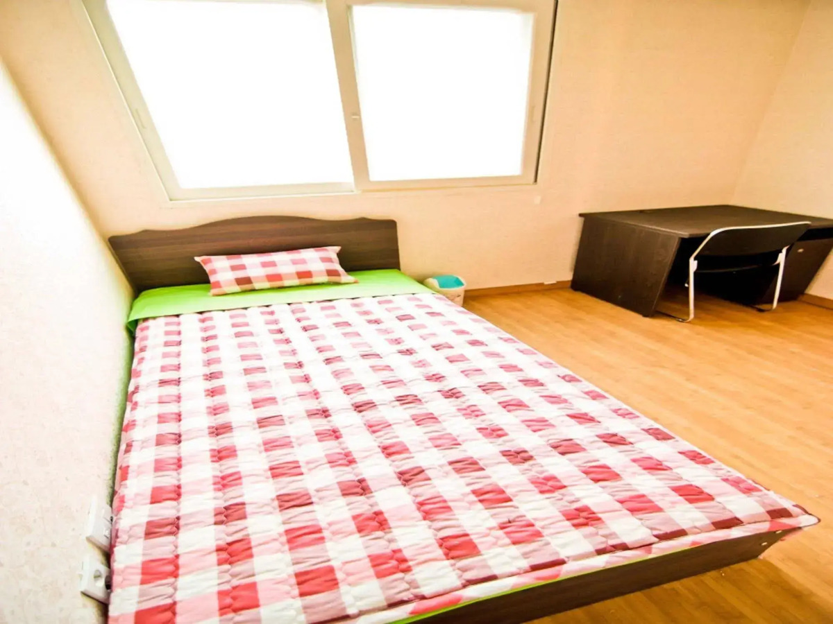 Kimchee Hongdae Guesthouse