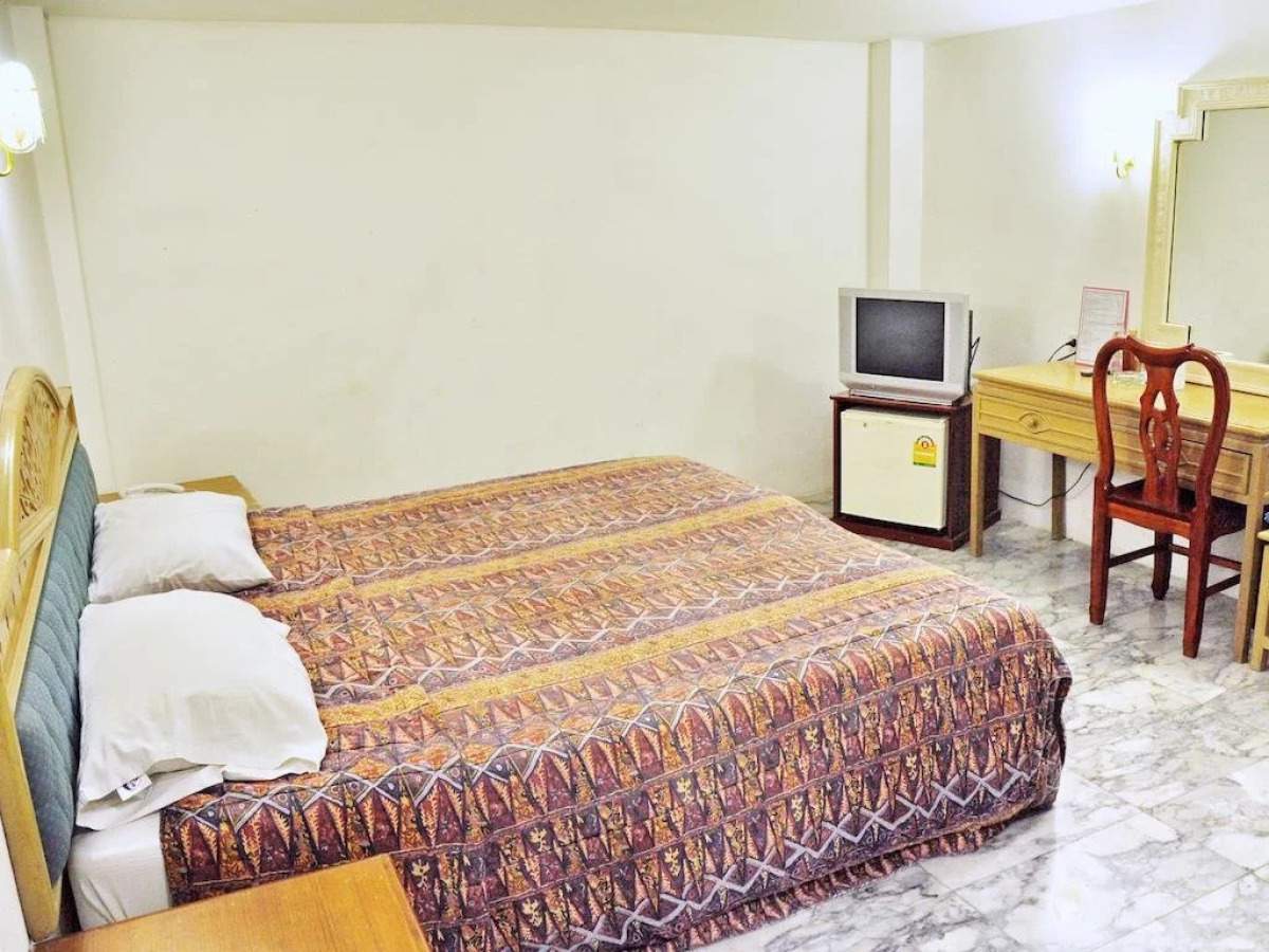 Highfive Guest House