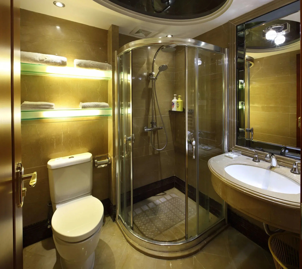 South & North International Apartment