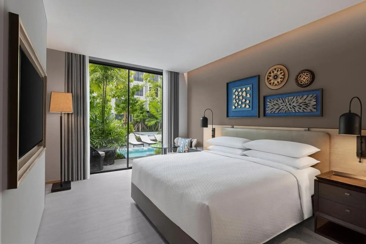 Four Points by Sheraton Phuket Patong Beach Resort