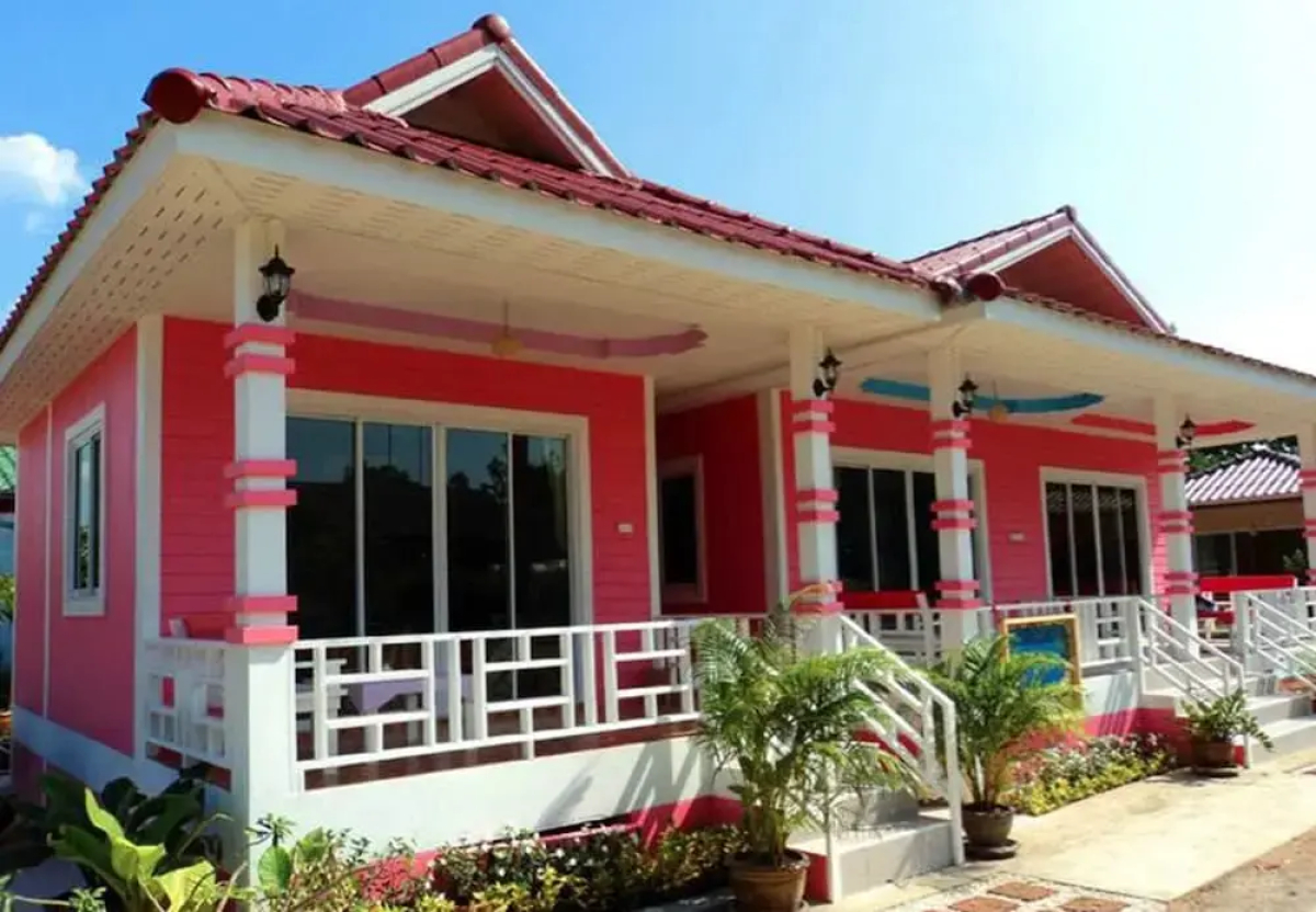 Baan Captain Hook at Koh Larn