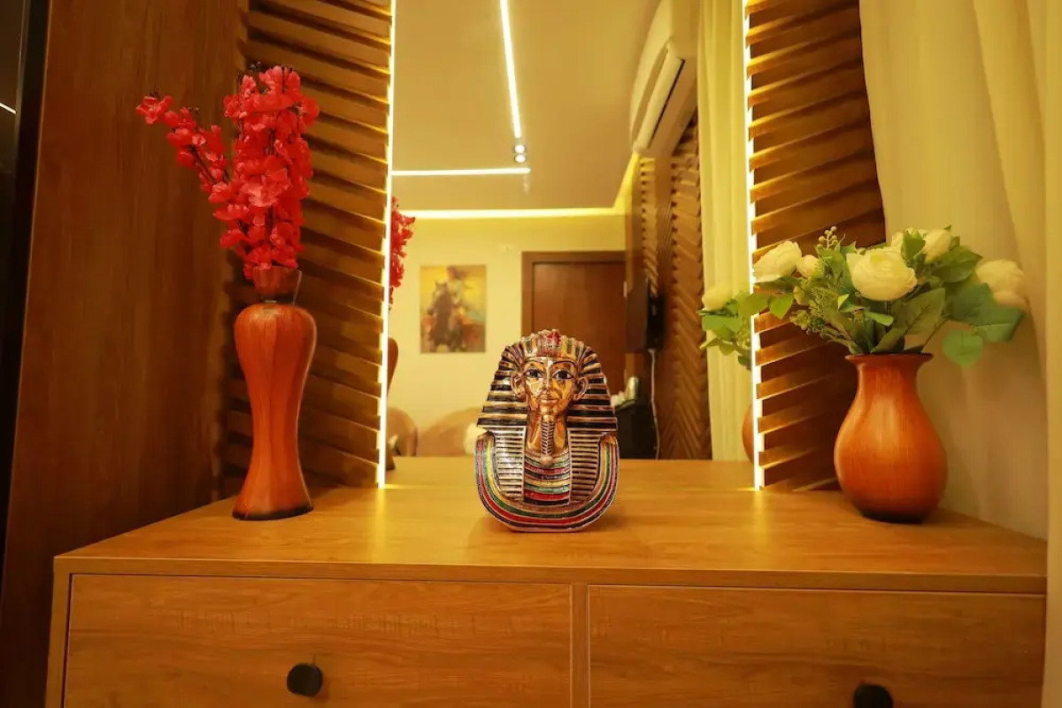 The Muse Pyramids INN