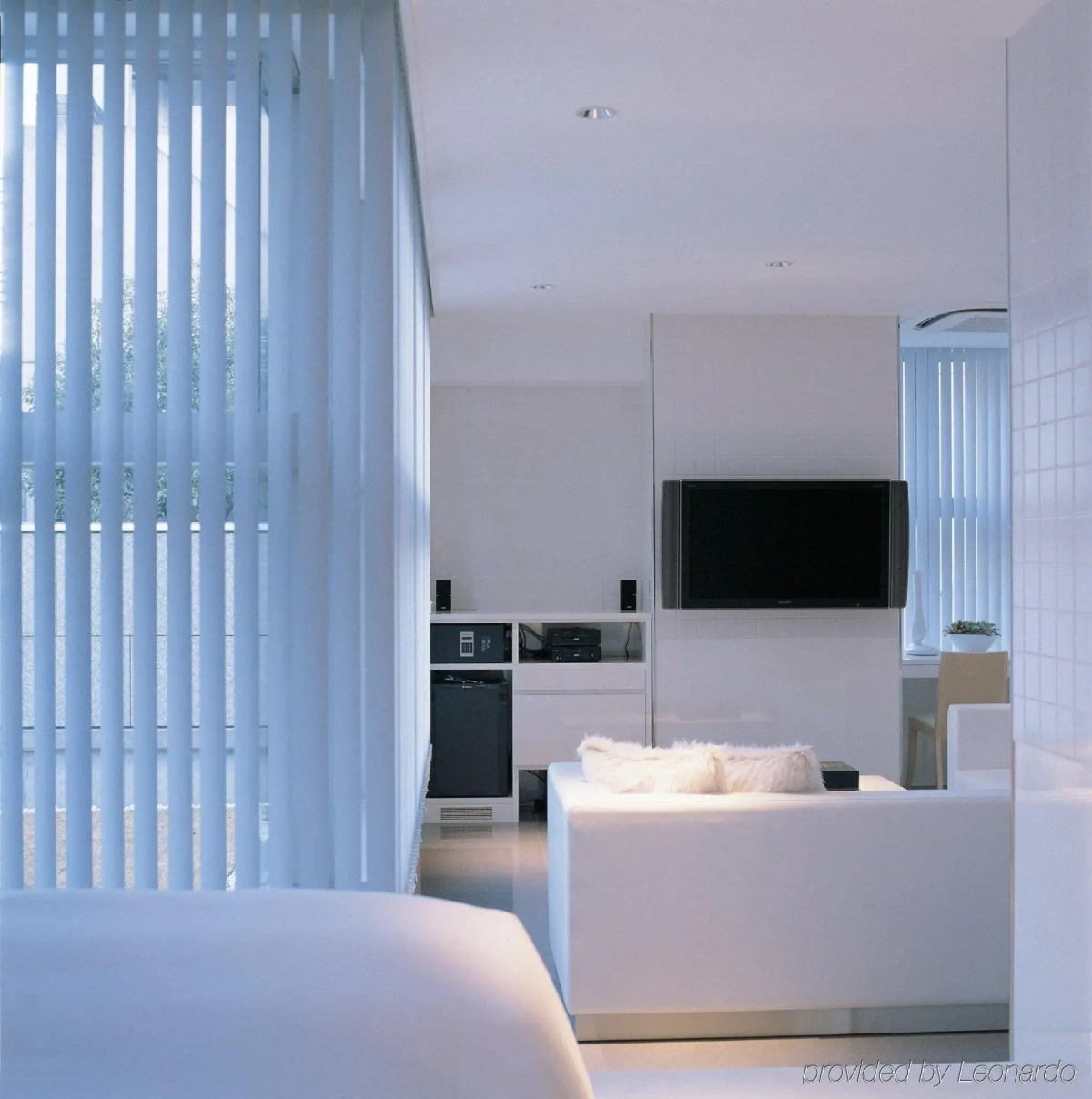 Отель The Screen