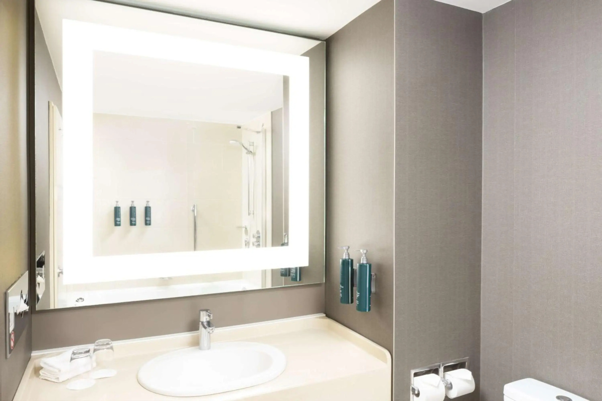 Piraeus City Hotel