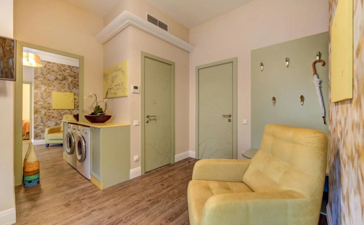 Luxury apartments on Nevsky 22