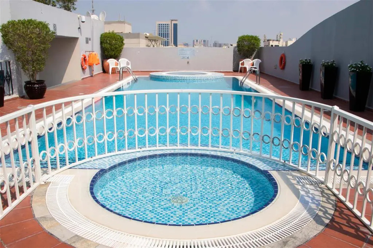 Savoy Crest Hotel Apartments