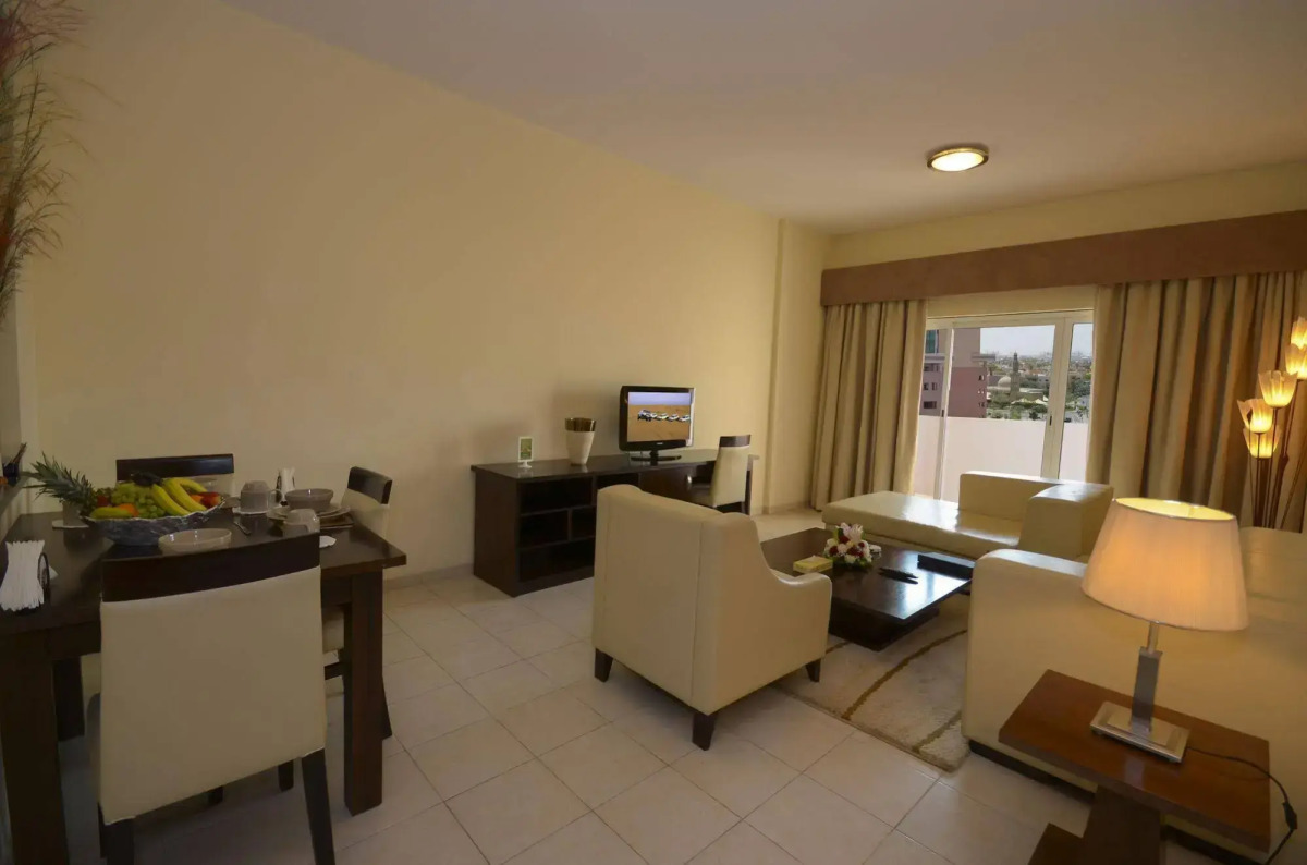 Parkside Suites Hotel Apartment