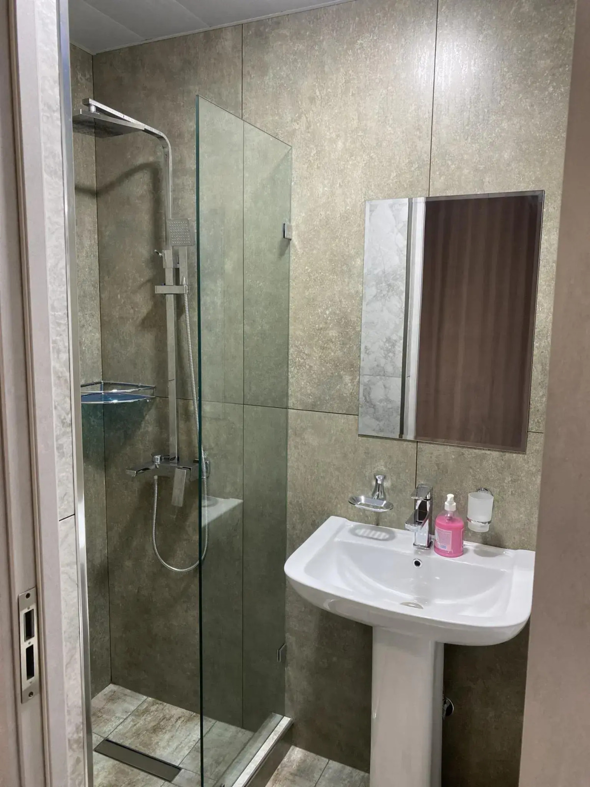 Hectors Hotel (Гектор)