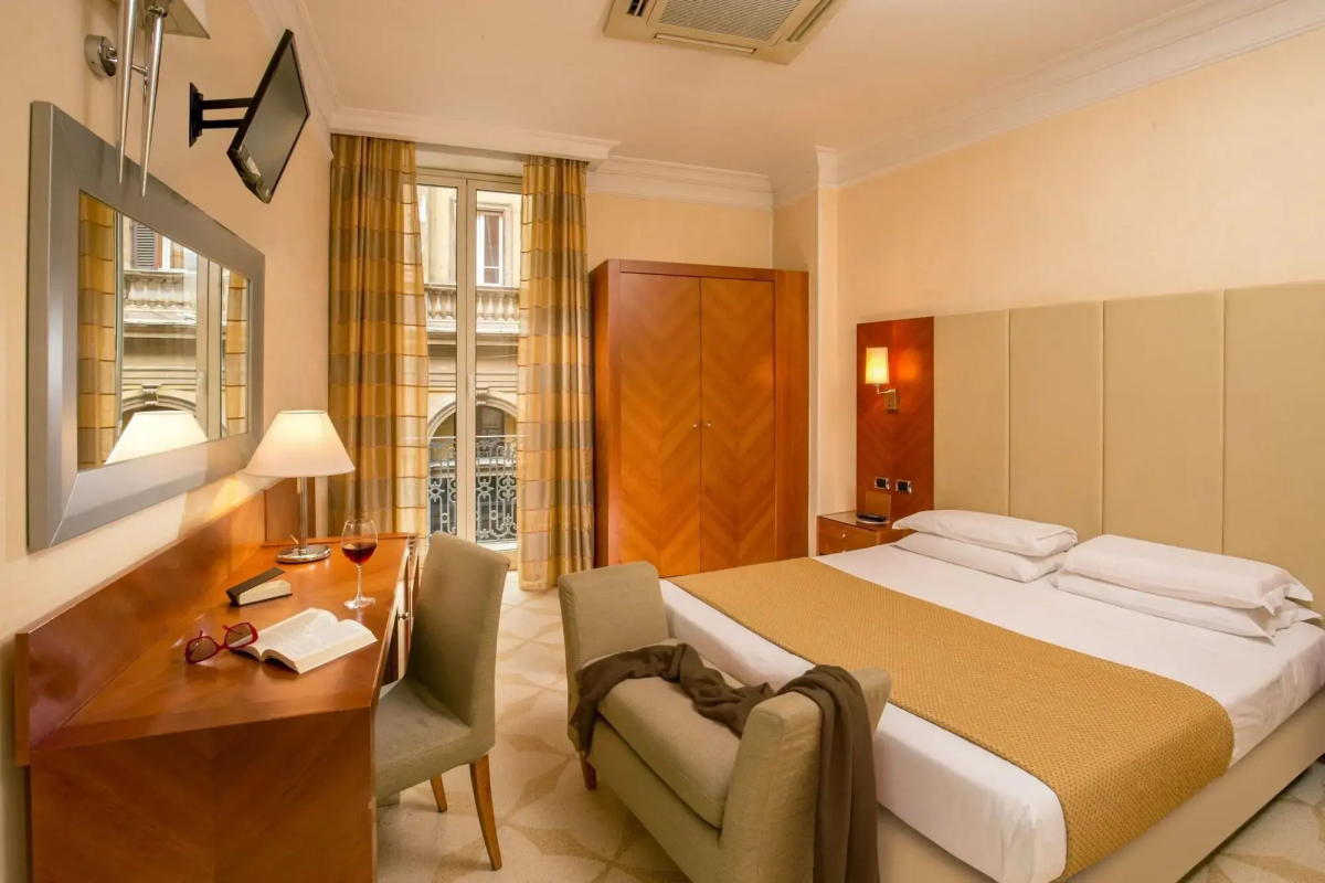 Suite Opera Rooms