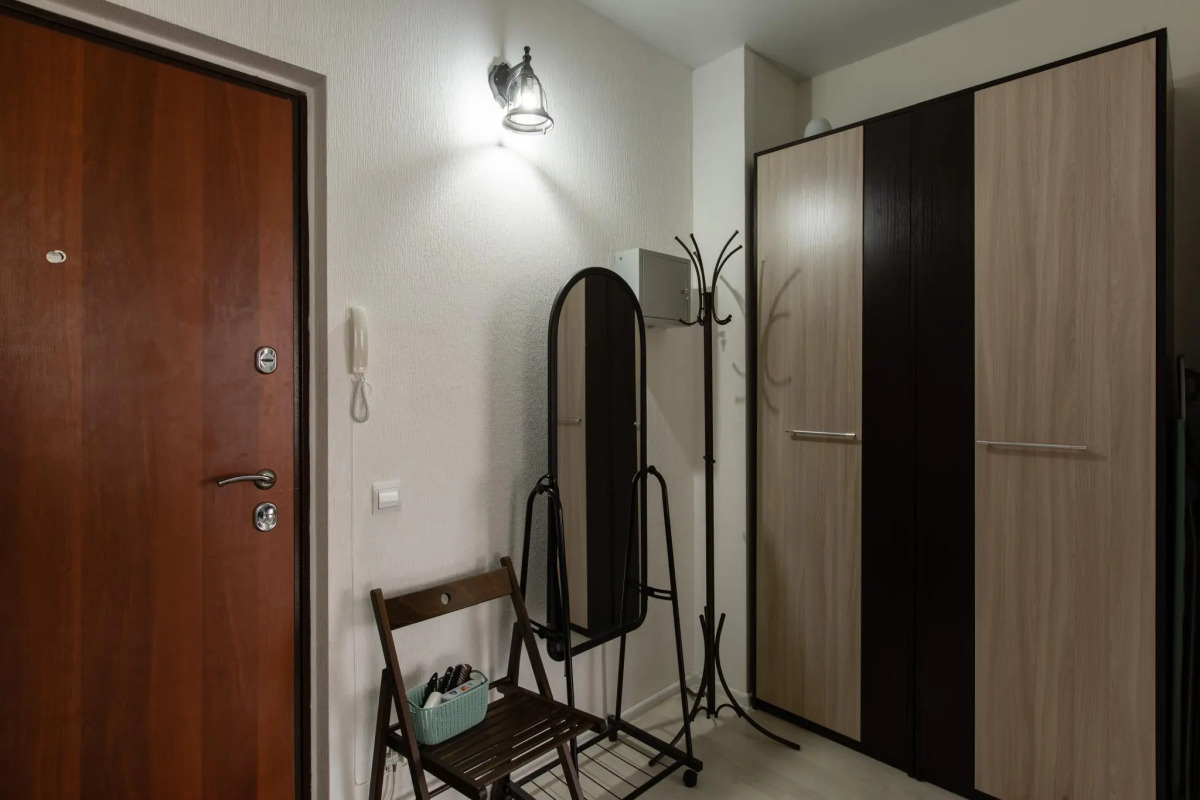 4 Ugla (Четыре угла) на Максима Горького 161